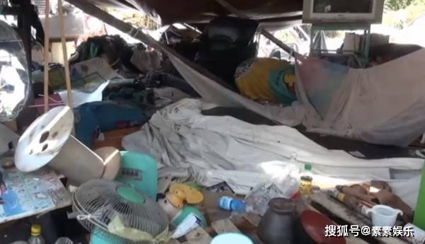 因病去世被传当街杀人？乌龙事件背后的真挚友情与拘留探讨