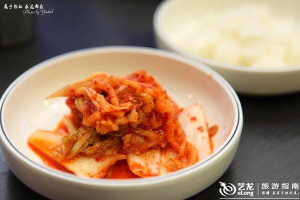 首尔小巷美味宝藏，拌饭新高度，每碗57元涨价通知