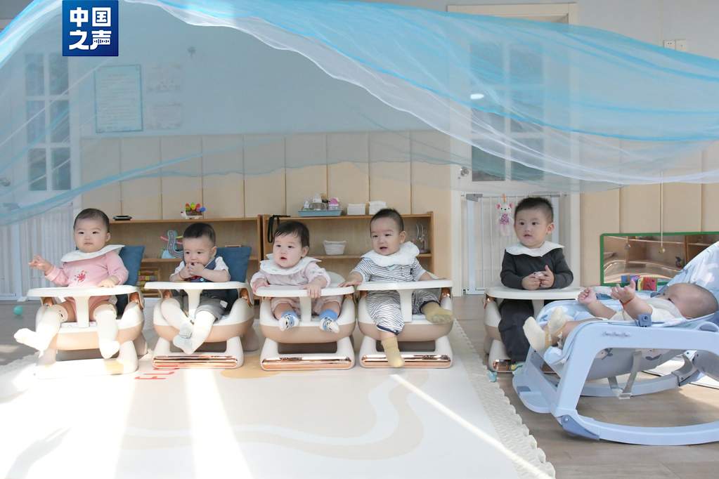 浙江公办幼儿园开设乳儿班的利弊分析与观察