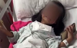 女童被高年级男生泼水烫伤事件引发关注，校方回应社会关切