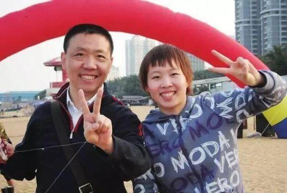 樊振东与陈奕迅跨界互动，乒乓球手邀请歌手参加演唱会，体育与音乐的完美融合