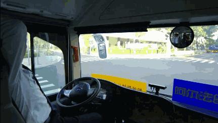 特斯拉无人驾驶出租车，方向盘消失引领未来出行启示录