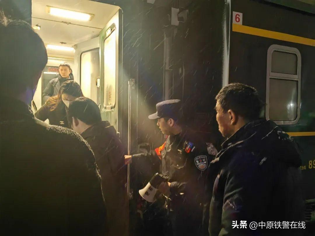 2024澳门最精准龙门客栈下载,社会责任法案实施_XJK66.451核心版