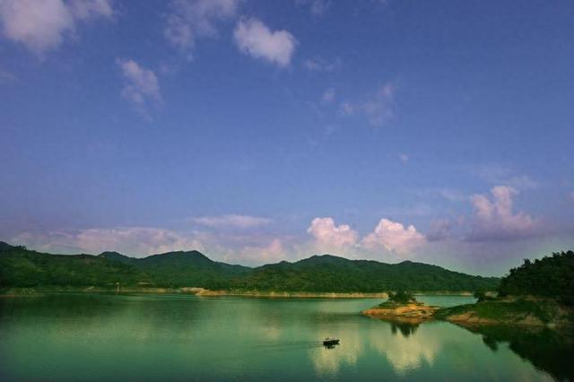珠海中富最新动态，自然美景探索之旅，寻找内心平和与宁静