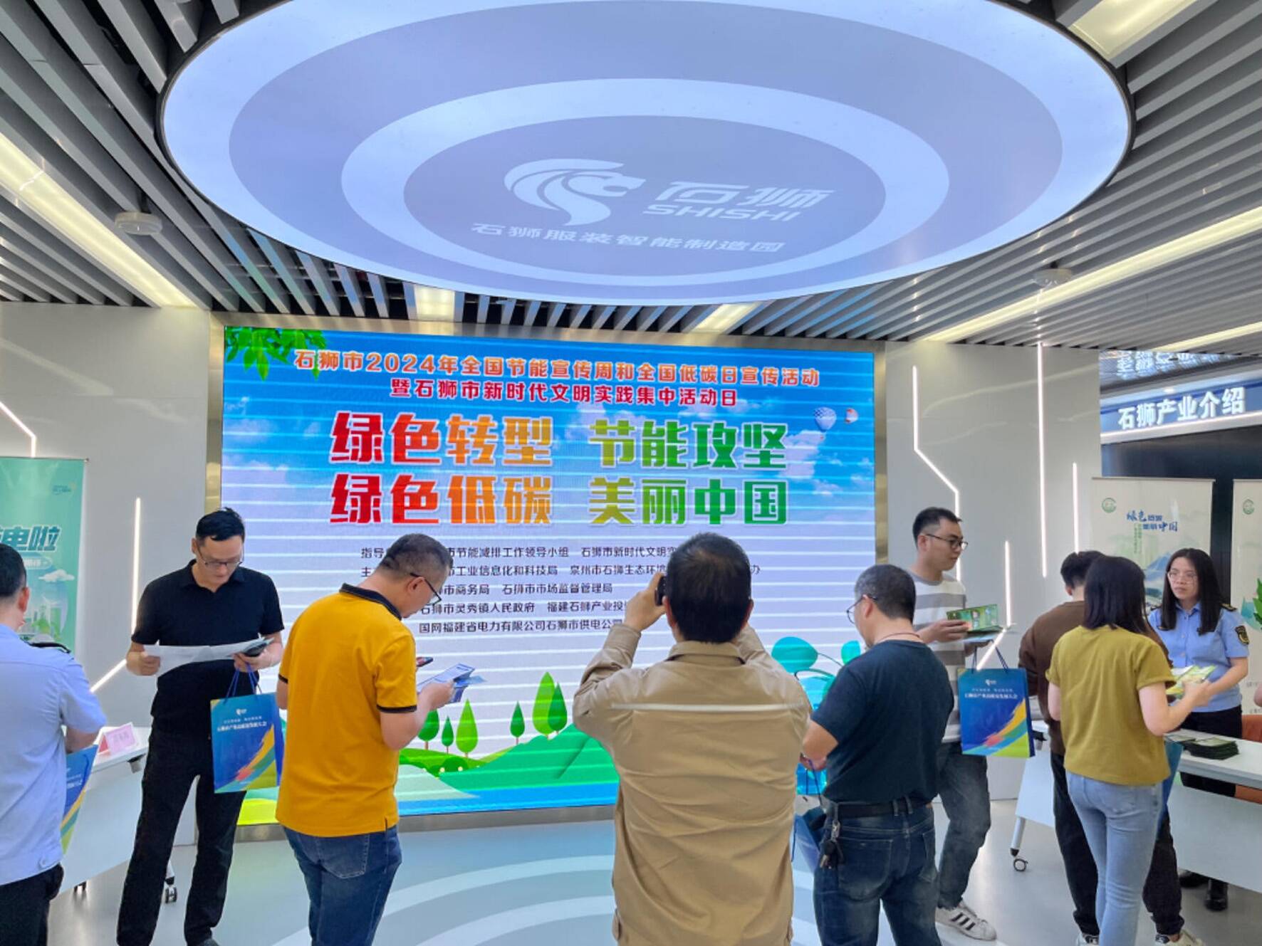 石狮市服装厂最新招工信息及行业观点洞察