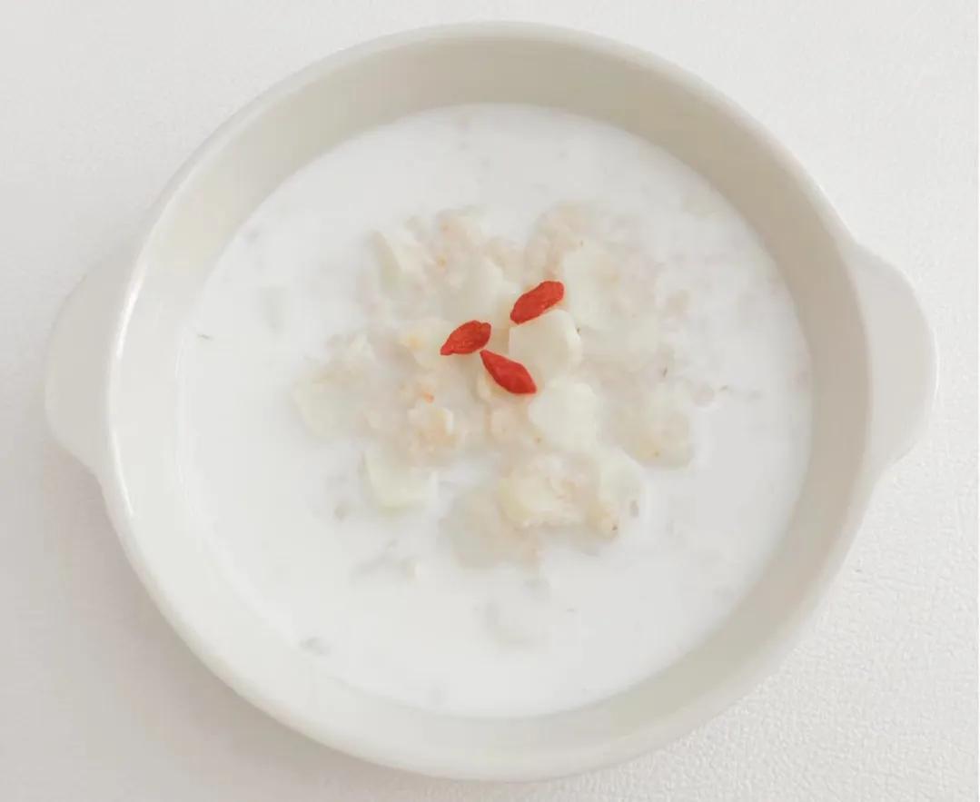 夏日冰粥盛宴，清凉甜品，尽享凉爽时光！