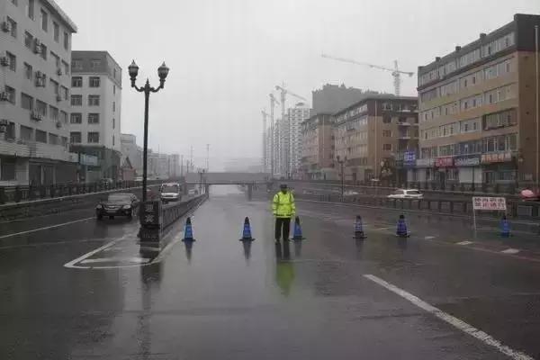 雷电预警信号最新更新，了解与应对雷电天气的关键信息指南